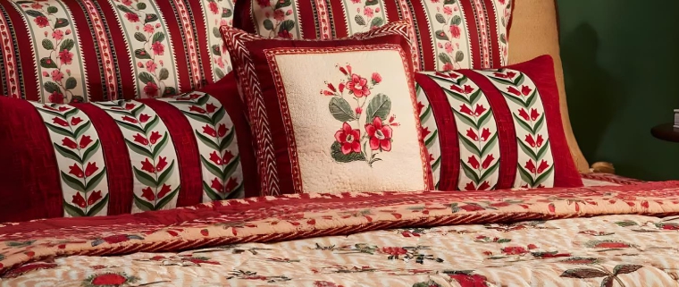 INTRICATE TEXTILE