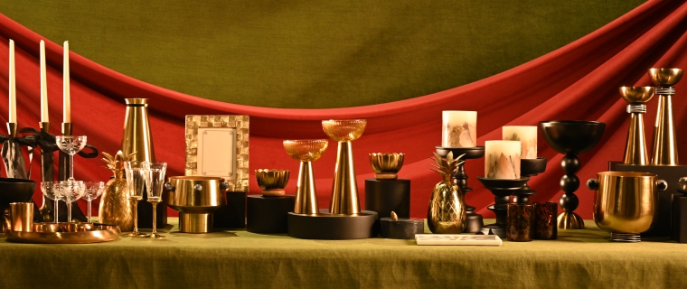LUXURY WEDDING GIFTS 