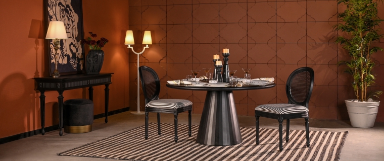 TABLE FOR TWO