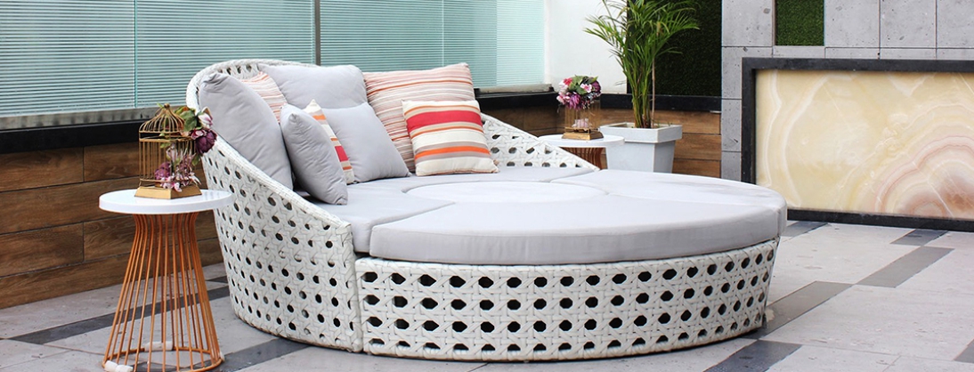 Buy Outdoor furniture : Chaise & Daybed Online | The House Of Things