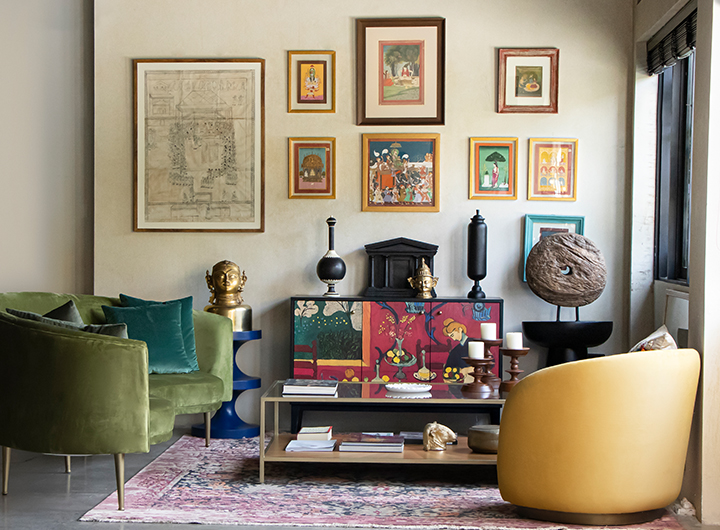 HOW TO STYLE A MAXIMALIST CORNER 