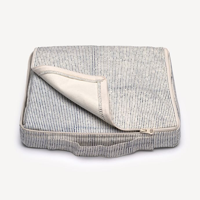 Pencil Stripe indigo Bedsheet & Pillow Cover Set