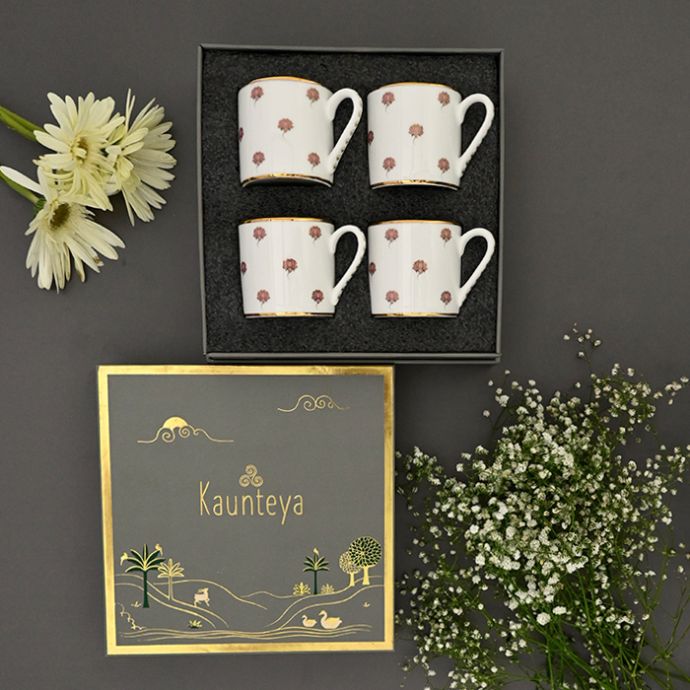 Pichwai Lotus Mini Tea Mugs - Set of 4